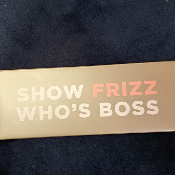 INFINITI PRO By CONAIR New With Box Frizz-Free Compact Dryer No Frizz No Fuss - Picture 5 of 6